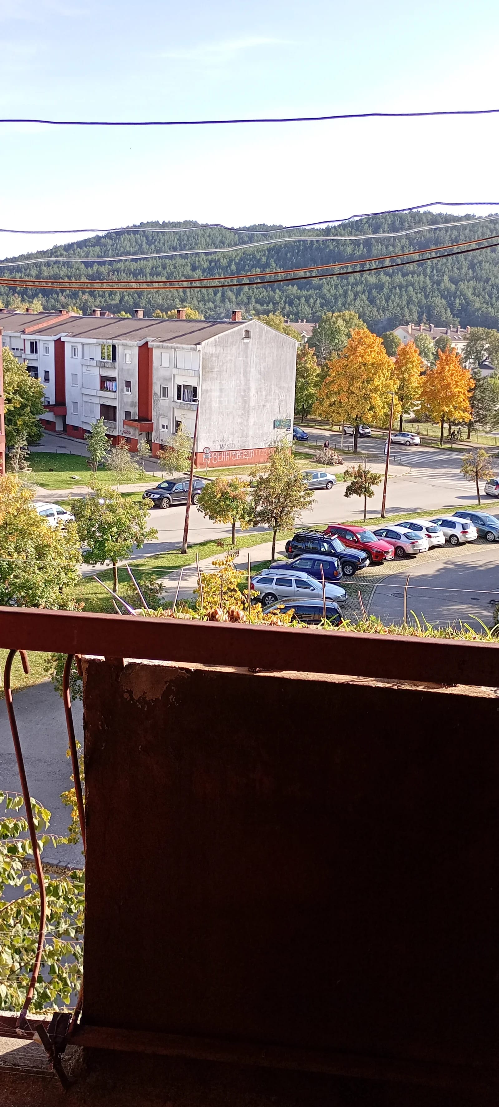 На продају двособни стан