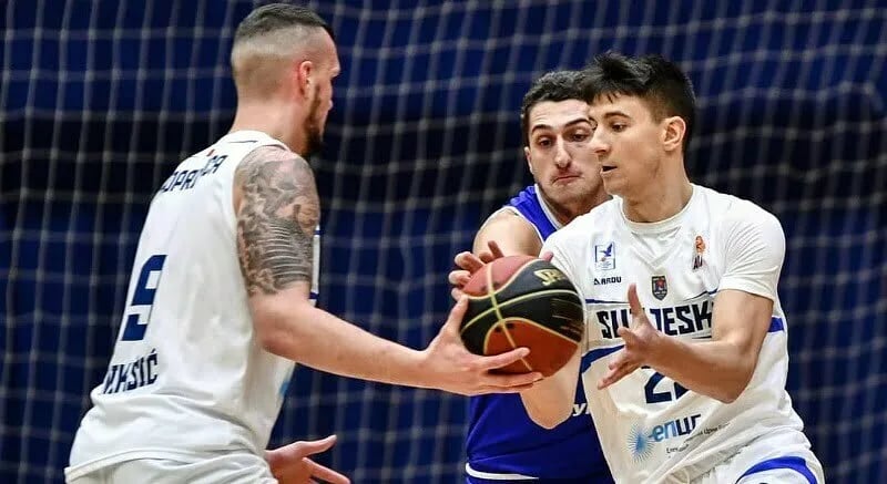 Vojinović u finišu donio trijumf ekipi Sutjeske
