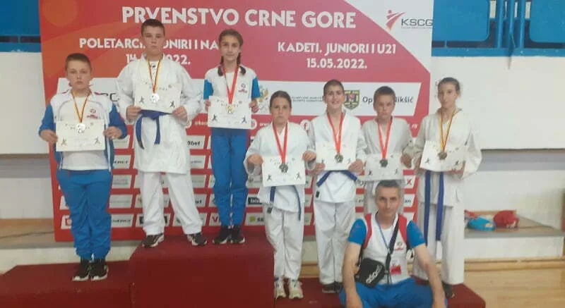 Sedam medalja za "Šampion"