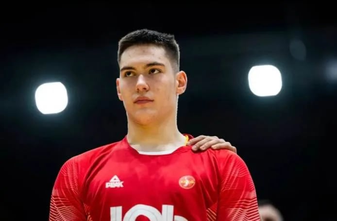 Ilinoj zaustavljen u polufinalu, Mirković upisao šest poena