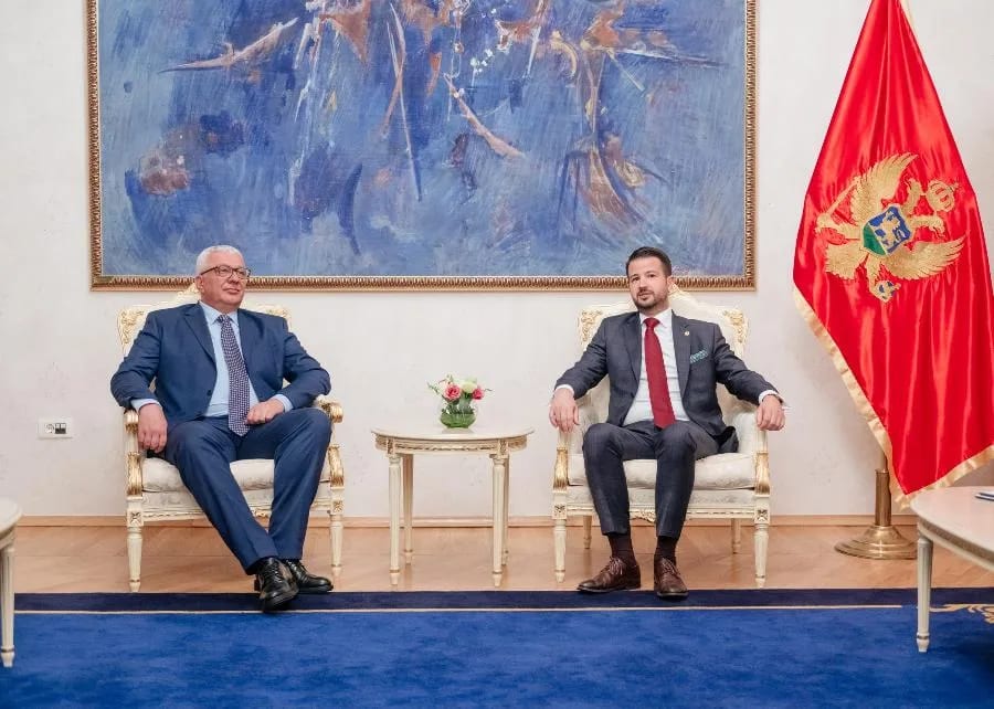 "Većina od 30. avgusta da formira vladu, mjesto čelnika Skupštine pripada ZBCG"