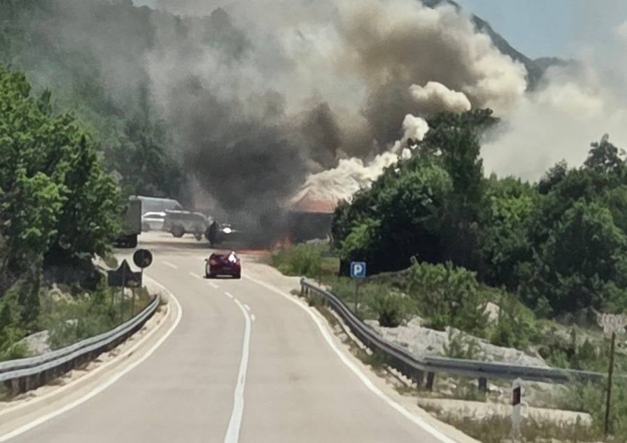 Izgorjela pečenjara restorana „Stara kuća“ na Grahovu