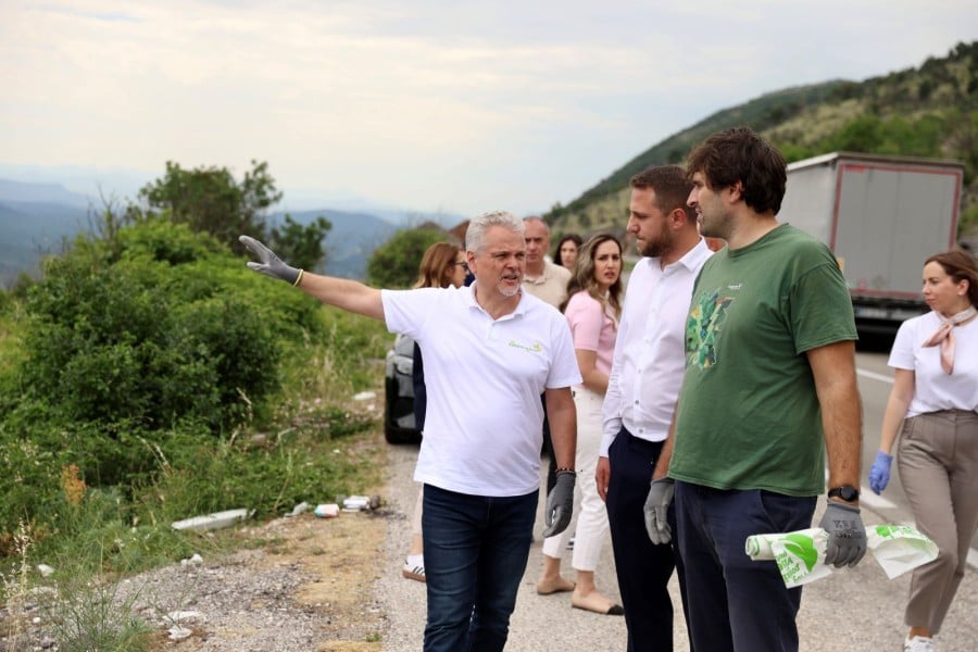 Kampanja „Čuvaj da te čuva“ realizovana u Danilovgradu i Nikšiću, učestvovao ambasador Satler