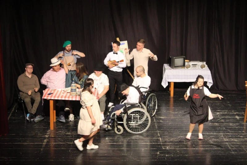 Predstava “To sam ja“ nagrađena za kolektivnu igru na 55. Festivalu dramskih amatera Crne Gore