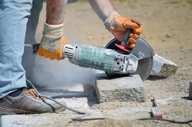 Rad iznad 36 stepeni se ne preporučuje, poslodavci moraju zaštititi zaposlene