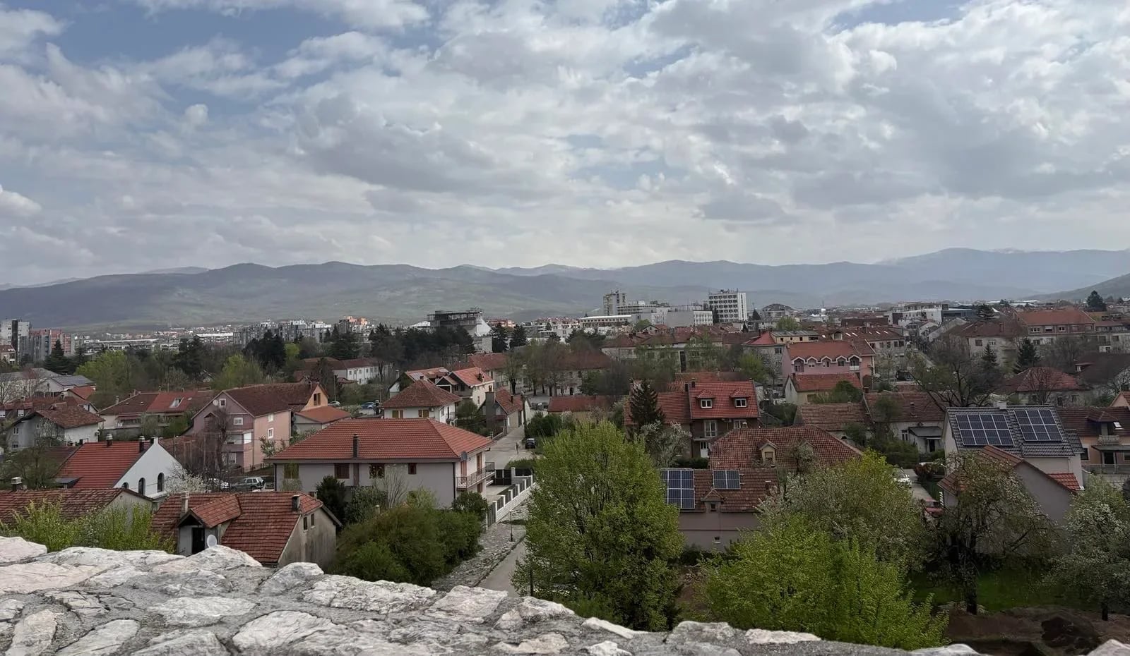 Nikšić pod pojačanim policijskim nadzorom pred derbi Sutjeske i Budućnosti: Dronovi, kontrolni punktovi…