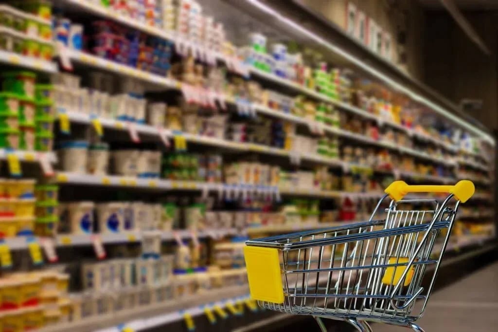 Hrana u Crnoj Gori skuplja 48 odsto, minimalac porastao 102 odsto