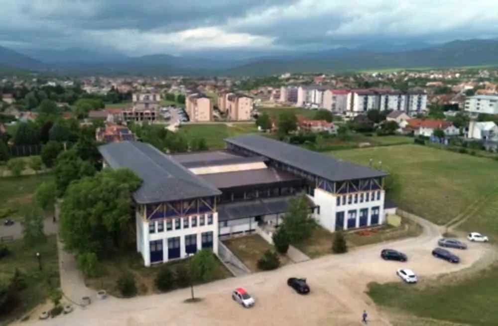 U stručne škole upisano 5.370 đaka, u gimnazije samo 1.717