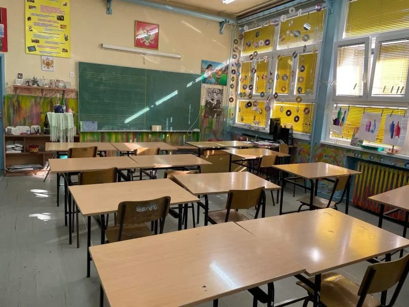 Više od trećine nastavnika matematike, fizike i hemije bez odgovarajućih kvalifikacija